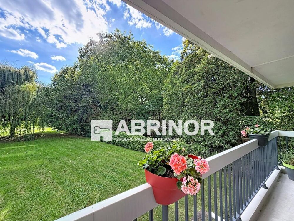 CROIX BARBIEUX - Type 3 de 77.5 m² habitables - Balcon, cave et garage