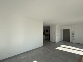  Appartement à louer 3 pièces 69 m²