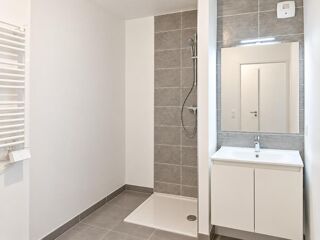  Appartement à louer 2 pièces 41 m²