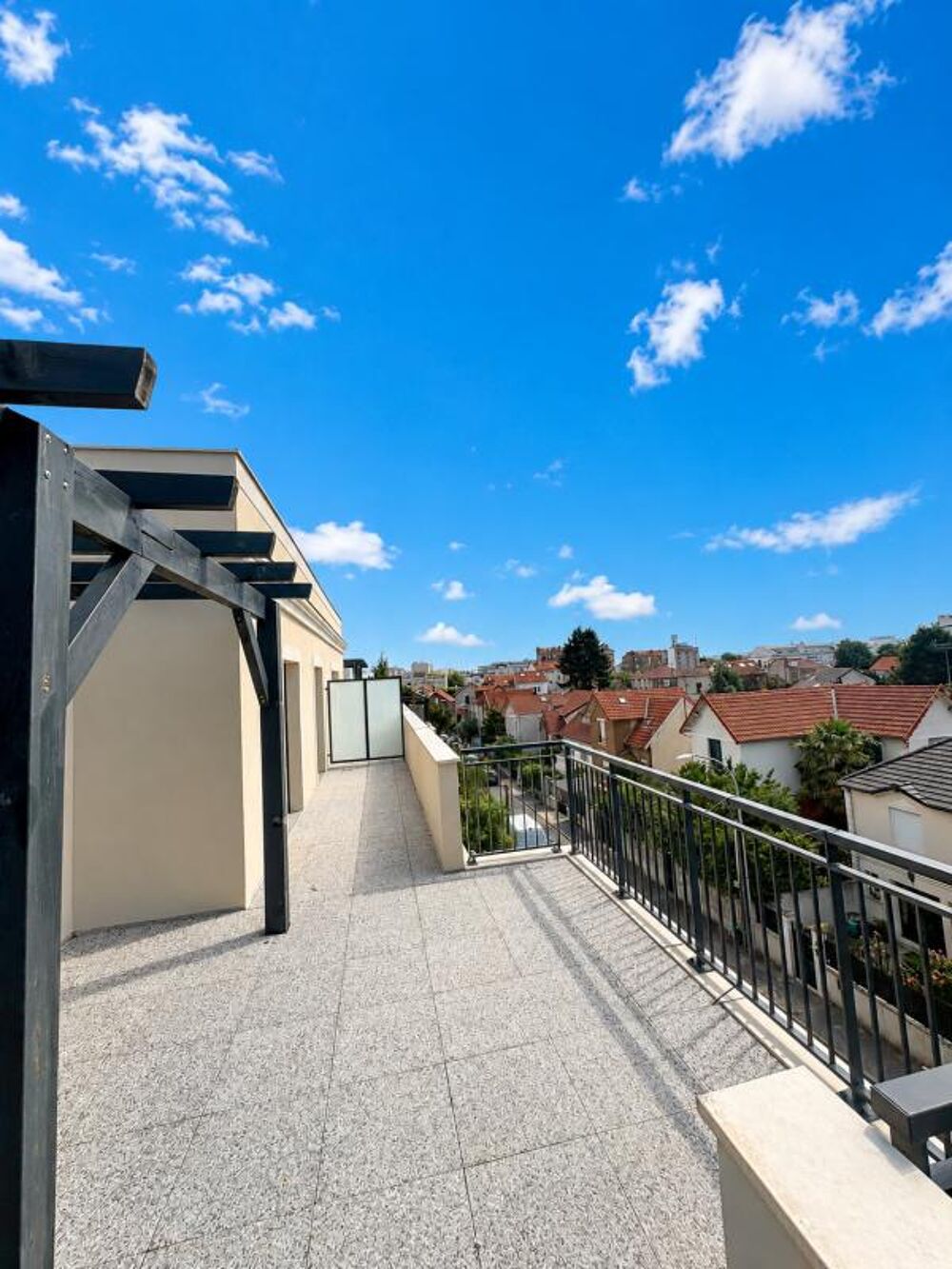 Vente Appartement 4 PIECES EN DERNIER ETAGE AVEC TERRASSE Le perreux sur marne