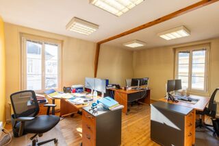  Appartement  vendre 11 pices 240 m