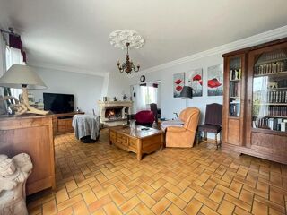  Maison à vendre 8 pièces 172 m²