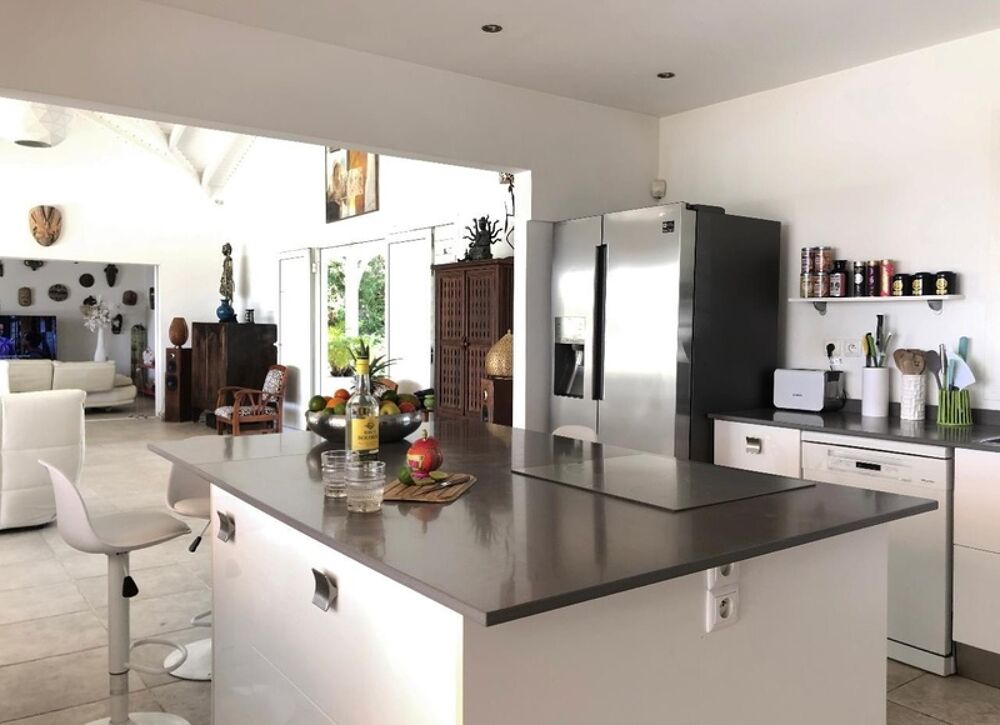 � vendre  Maison Sainte-Anne (97180)