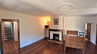  Maison  vendre 15 + pices 596 m