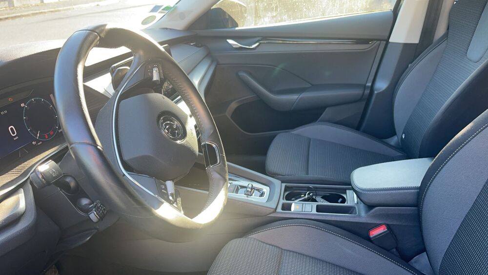 Octavia Combi 2.0 TDI 150 DSG7 Business 2021 occasion 03410 Domerat