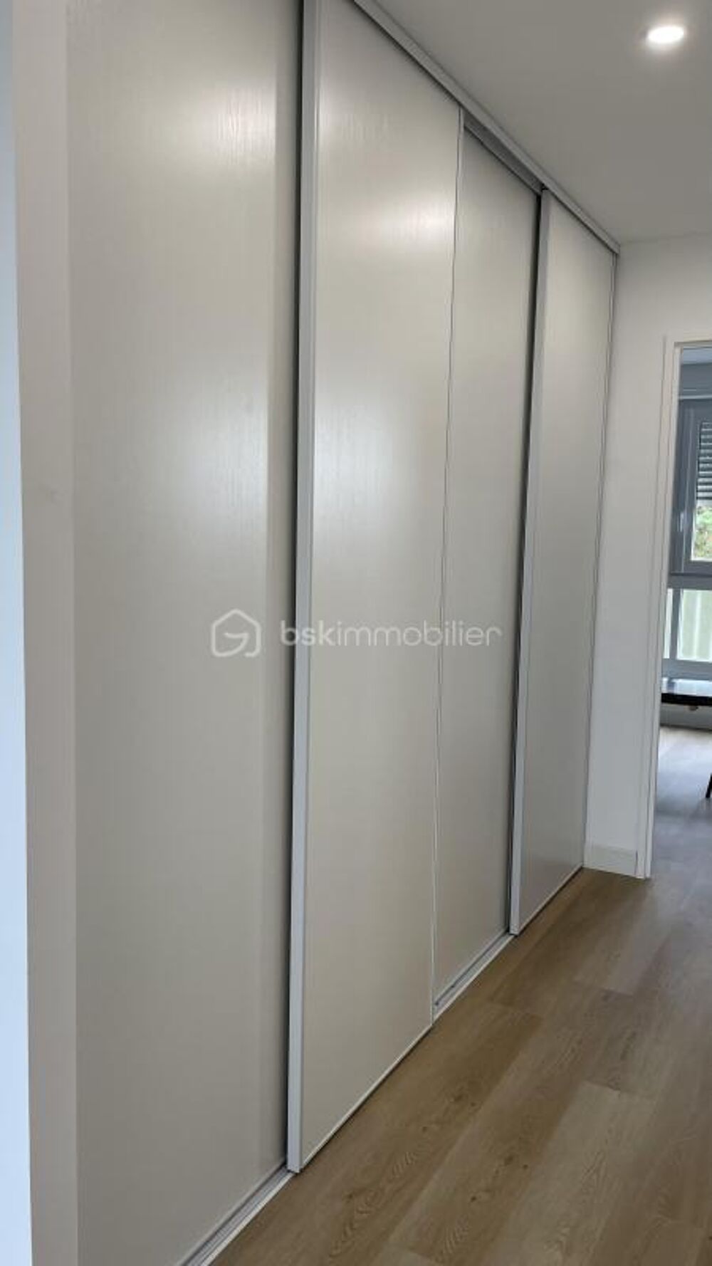 Vente Maison Appartement lumineux à vendre - Idéalement située ! Herouville saint clair