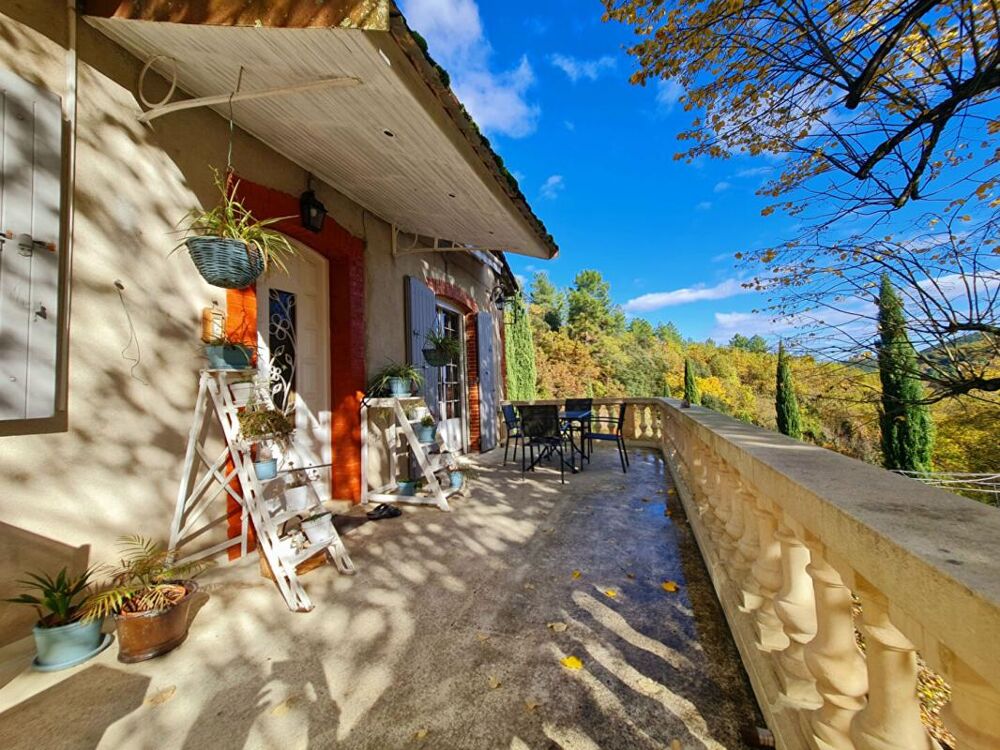 Limite Gard/Ardèche - Charmante maison sur 4 hectares de terrain