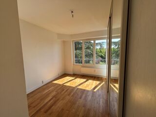  Appartement  louer 4 pices 77 m