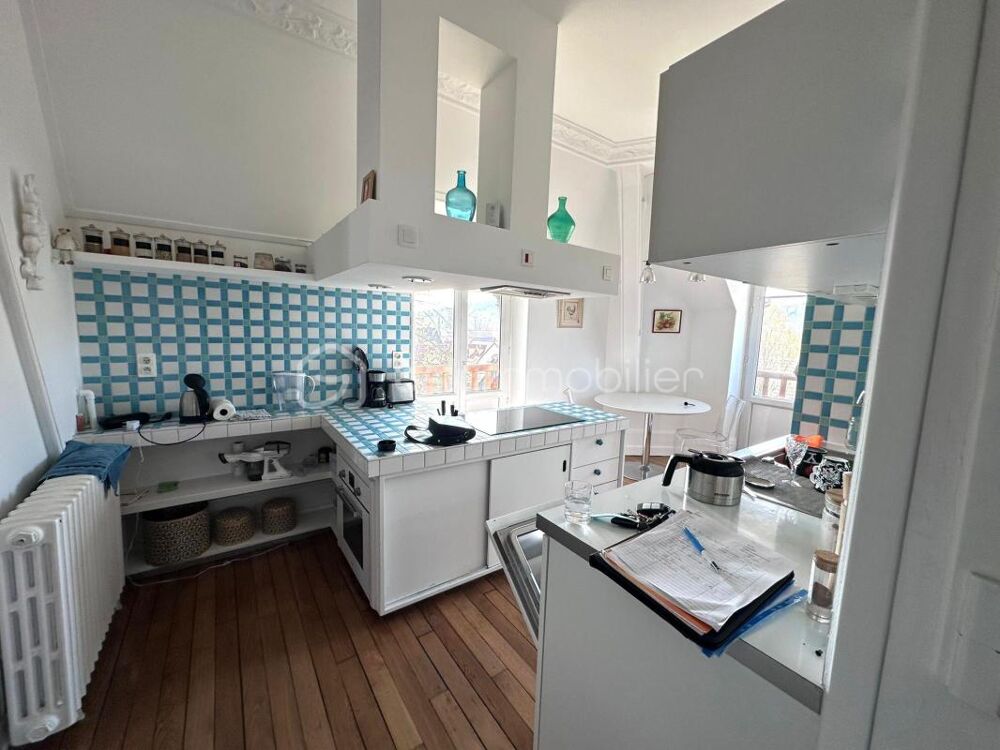 Magnifique Appartement en Duplex 3 chambres à Sens 5 minutes de la gare de Sens 1H direct pour Paris Bercy