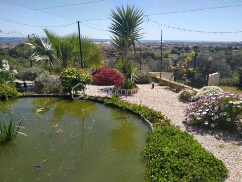   Havre de paix sur FRONTIGNAN avec vue mer. Une propri�t� unique ! Propri�t�/ch�teau - 6 pi�ce(s) - 120 m�