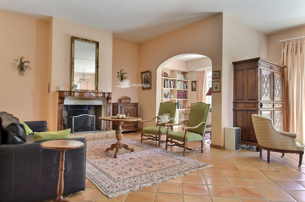 à vendre  Villa La Cadière-d'Azur (83740)
