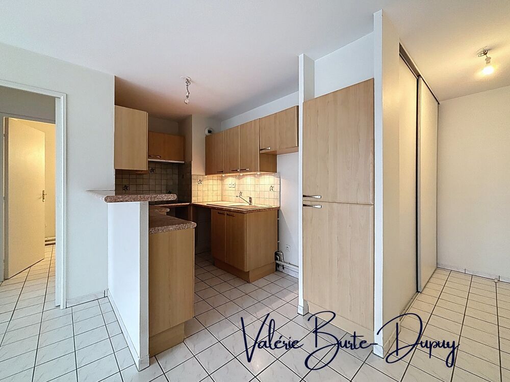 ORLEANS Saint Marceau-Lycée St Charles Appartement T2 47m2 avec terrasse et garage