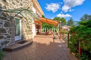  Villa à vendre 7 pièces 158 m²