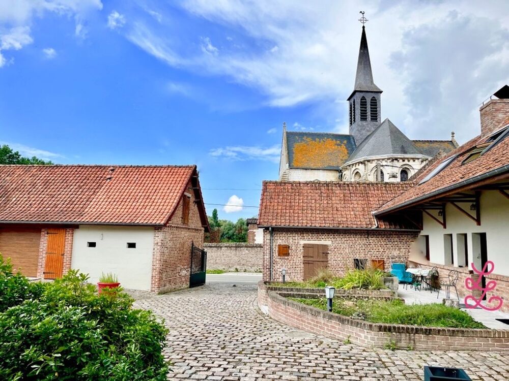 Vallée de l'Authie, grande et belle ferme en excellent état