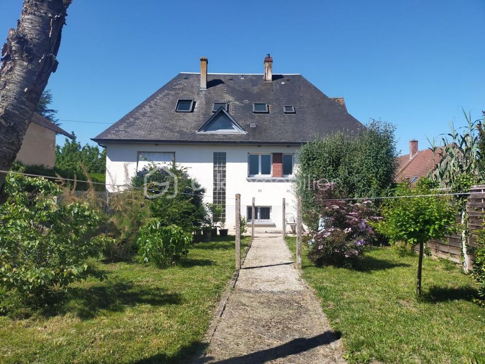 Découvrez la maison spacieuse de vos rêves à VILLEBAROU