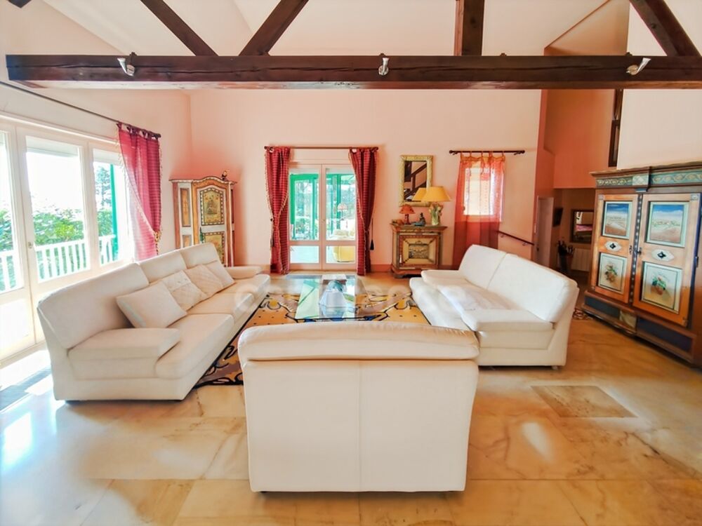 Villa à vendre 6 pièces GIVRY (71) terrain de 7241 m² et parcelle à bâtir !