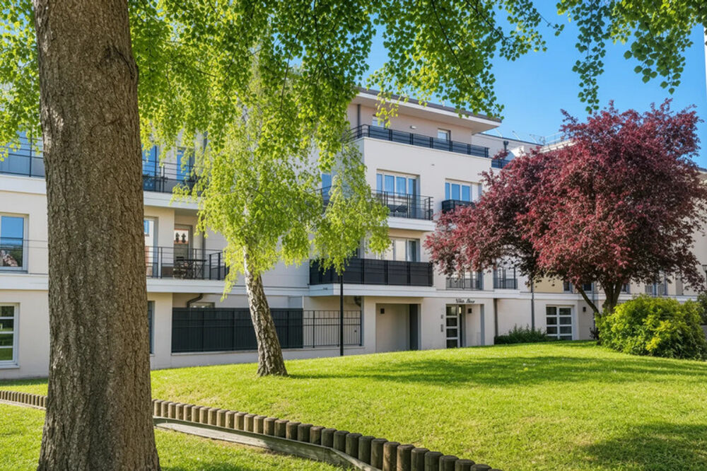 Appartement à vendre 3 pièces T3 VILLEPREUX (78) balcon box dernier étage