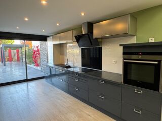  Maison  vendre 6 pices 159 m