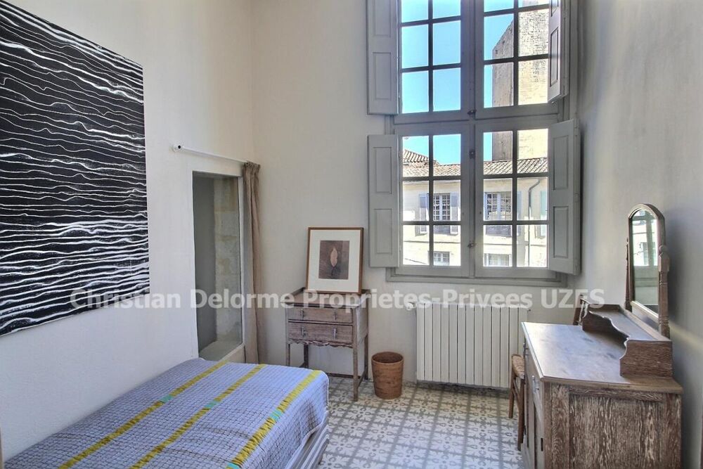  vendre  Htel Particulier Uzs (30700)