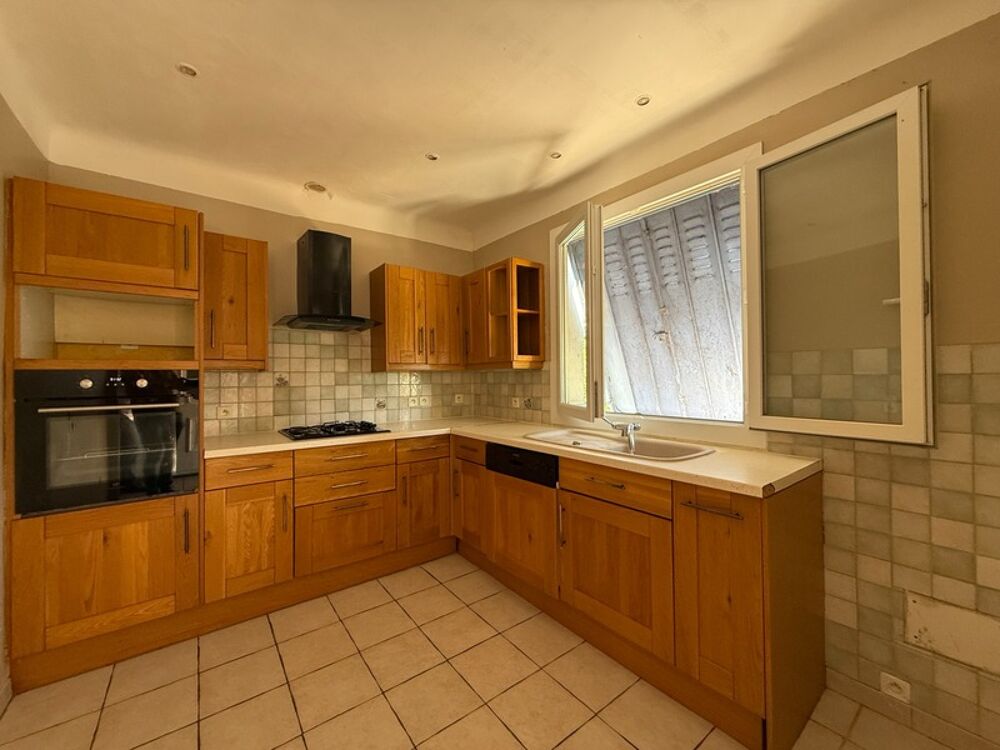 Maison à vendre 5 pièces 1350 m² de terrain PORTES (30)