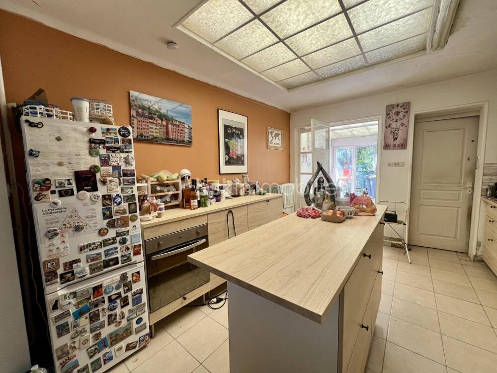 Vente Maison MAISON 5 PIÈCES - LOMME BOURG - 3 CHAMBRES + 1 BUREAU - JARDIN - DÉPENDANCES Lomme