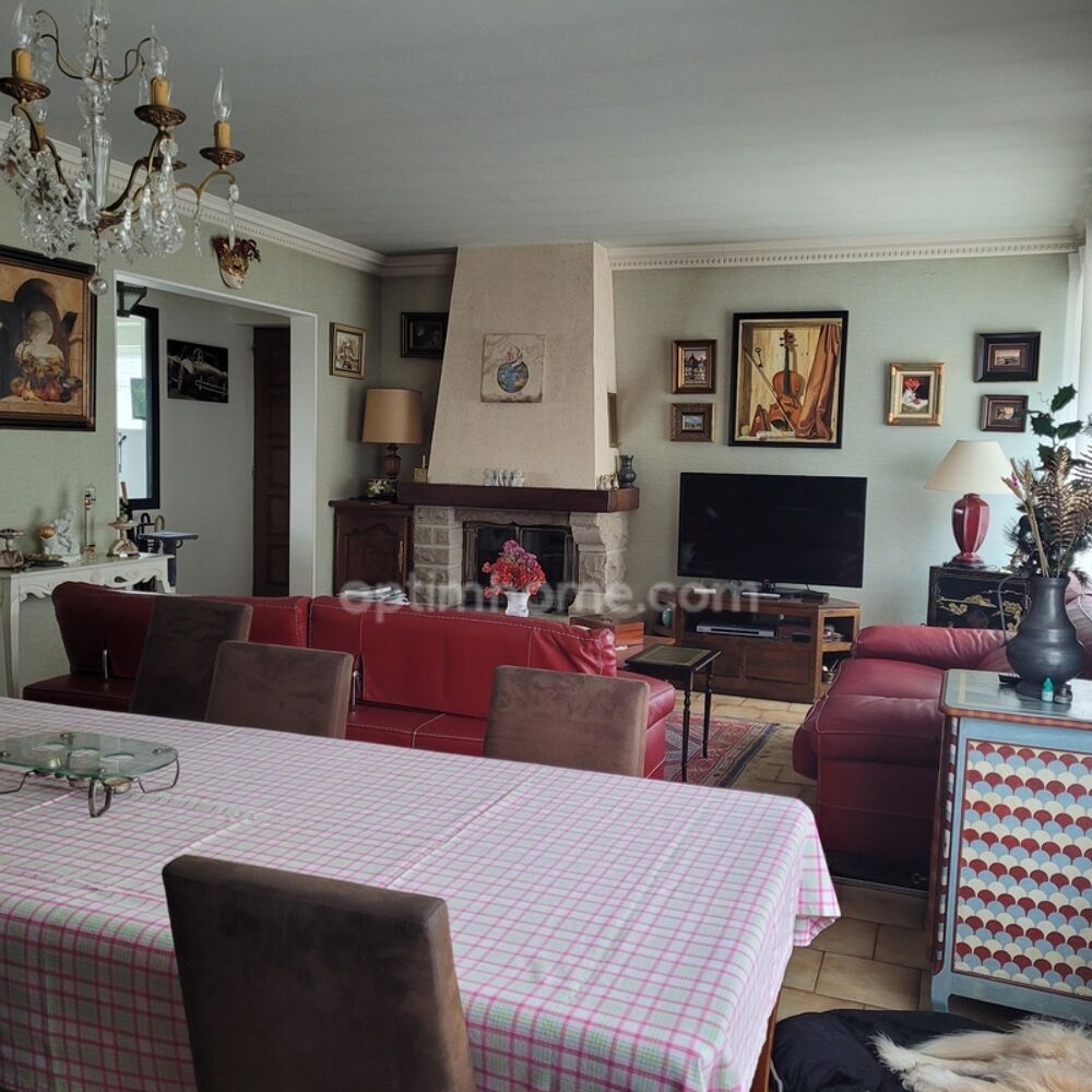 Maison en pierre à vendre en Bretagne centre de Meillac près de Combourg 7 pièces