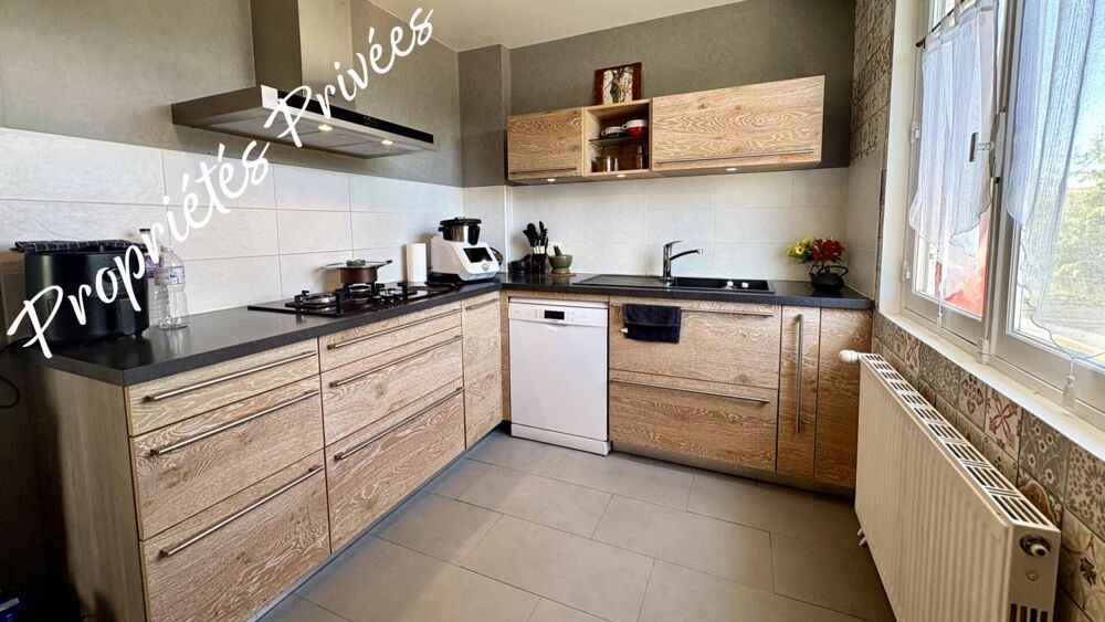 Maison Saint Gervais La Foret 6 pièce(s) 89 m2
