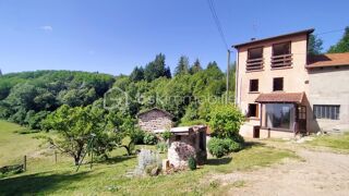 Maison 4 pièces 80 m² · à La Pacaudiere · 80 m² · 75 000 €
