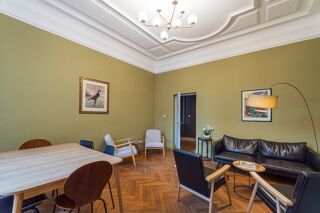  Maison � vendre 15 + pi�ces 328 m�