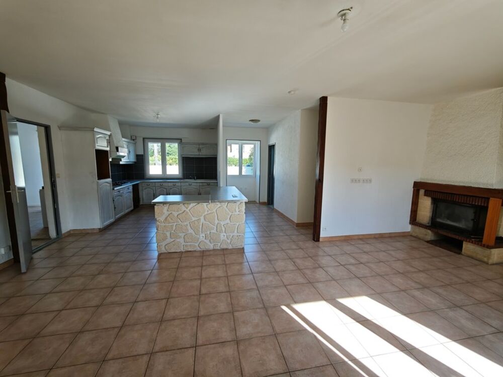 Vente Maison Coup de cœur : Charmante maison de plain-pied et son grand jardin à Annoire Annoire