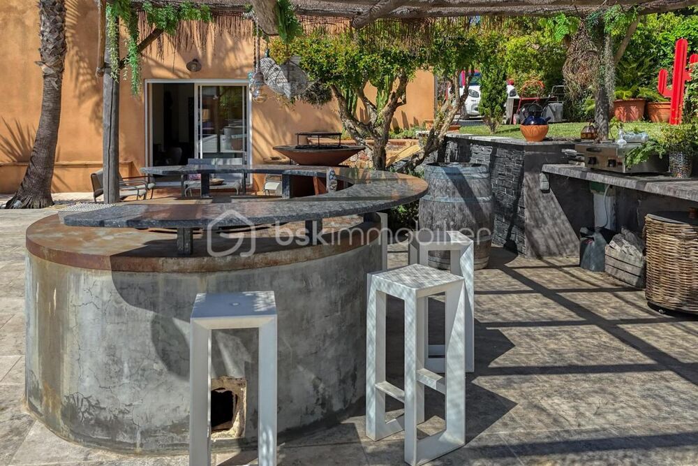 � vendre  Propri�t�/ch�teau La Seyne-sur-Mer (83500)