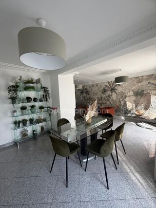  Maison � vendre 7 pi�ces 213 m�