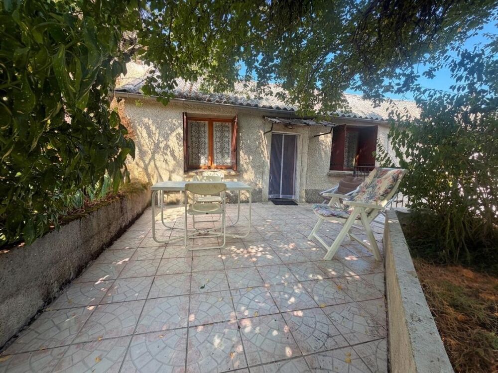 Maison 5 pièces / 69 m² / 55 000 EUR / BRASSAC