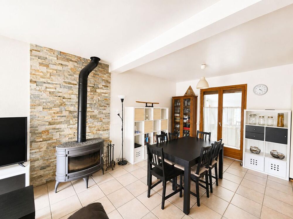 Vente Maison Maison Neauphlette 5 pièce(s) 100 m2 Neauphlette