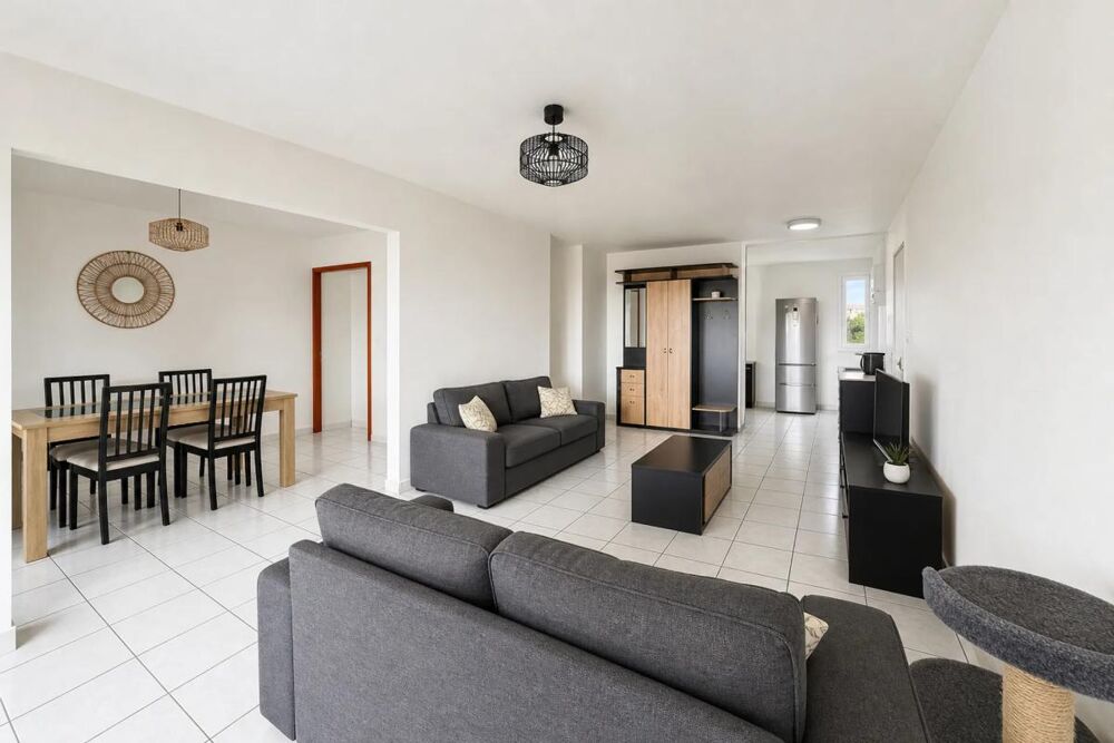 Spacieux T4 lumineux avec balcon, Rillieux-la-Pape