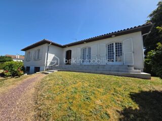  Maison à vendre 8 pièces 216 m²