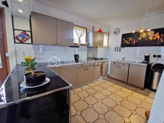  Maison à vendre 10 pièces 222 m²