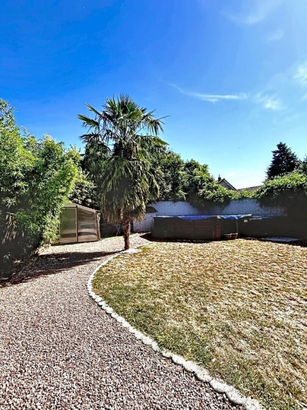 Nevers à découvrir Très Jolie maison 7 pièce(s) 132.41 m2
