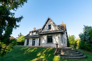  Propri�t�/ch�teau � vendre 9 pi�ces 210 m�