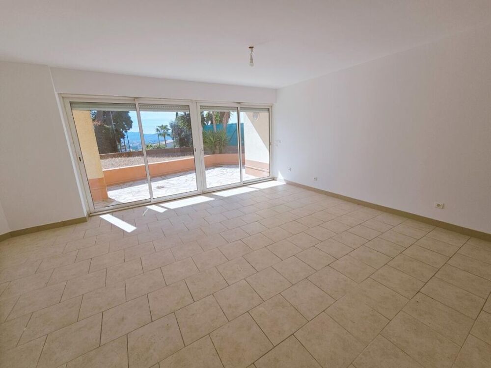 Vente Appartement Rare : Appartement 4 p 95 m2  RDJ 200 m²  au Cannet Le cannet