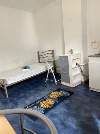  Appartement à louer 1 pièce 15 m² Lille