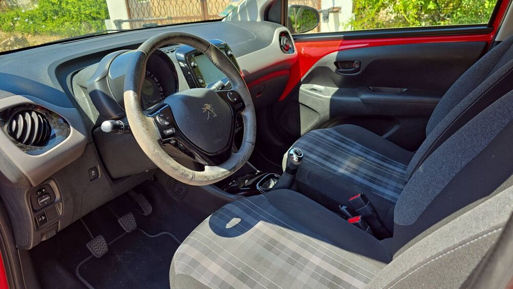 108 1.0 VTi 72 Style Top! 2019 occasion 83000 Toulon