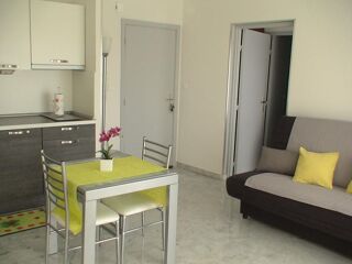  Appartement à louer 2 pièces 35 m²