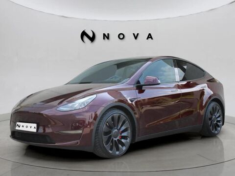 Tesla Model Y Performance • AWD 75 kWh Pano Red Cherry 94% SOH 2023 occasion Pessac 33600