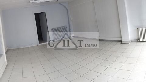   LOCAL COMMERCIAL A VENDRE 60 M² EN CENTRE VILLE DE MONTARGIS 