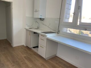  Appartement à louer 2 pièces 37 m²