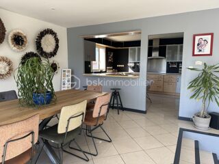  Maison � vendre 7 pi�ces 240 m�