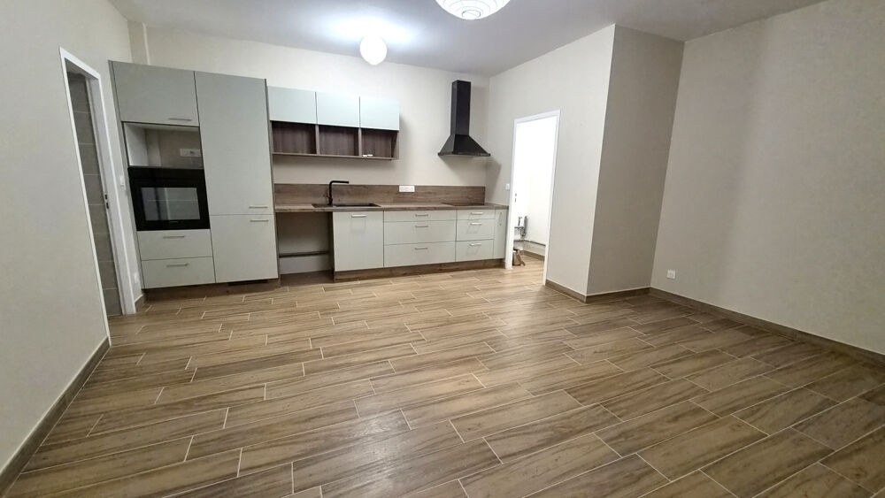 Vente Immeuble Immeuble avec 4 appartements et un garage à vendre à NIMES (30) Nimes