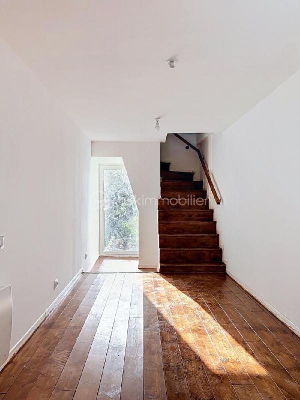 Maison mitoyenne entièrement rénovée 56m2 - Nogentel