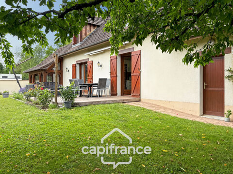   Superbe maison familiale de 175 m² sur terrain arboré de 1209m² ! Maison - 7 pièce(s) - 175 m²